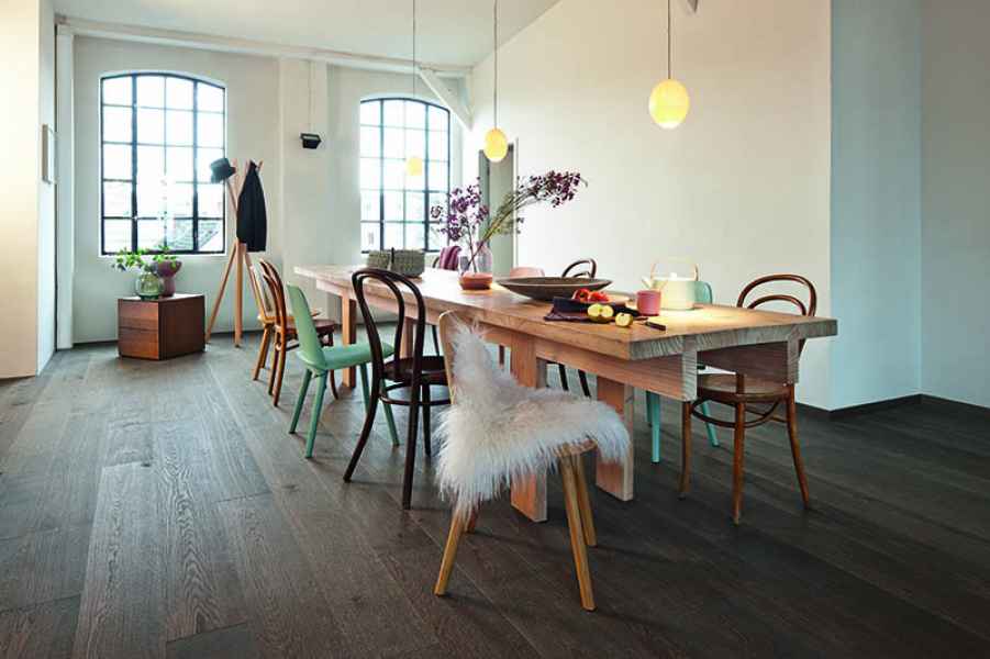Oak Mystic Jungle Plank Room